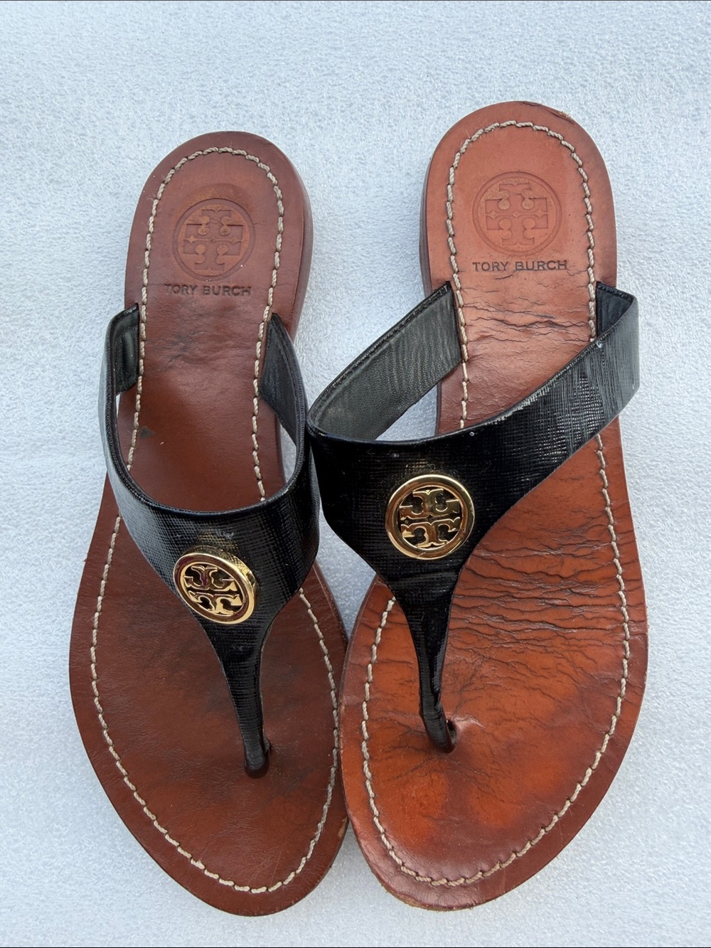 Tory Burch Black Leather Thong Sandals with Gold Logo